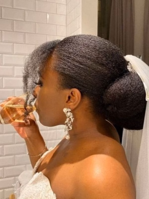 Bridal-Hairstyles-for-4c-Hair-That-Celebrate-Your-Curl-Pattern