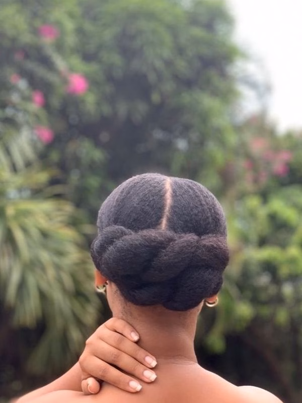 Bridal-Hairstyles-for-4c-Hair-That-Celebrate-Your-Curl-Pattern