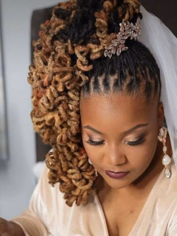 Bridal-Locs-Styles-for-Every-Wedding-Theme