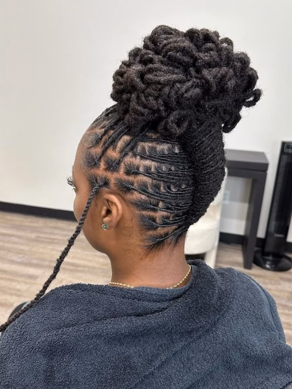 Bridal-Locs-Styles-for-Every-Wedding-Theme