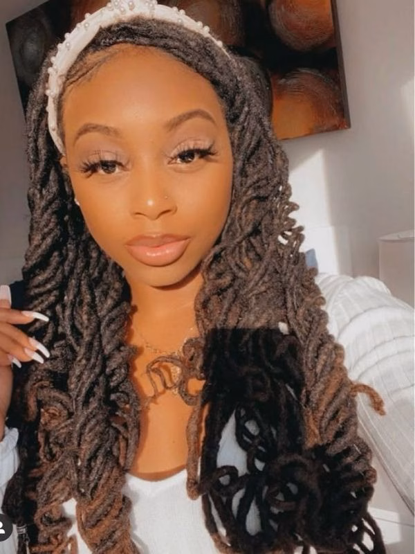 Bridal-Locs-Styles-for-Every-Wedding-Theme